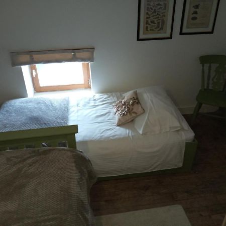 Chez Gondat Chambre D'Hotes Saint-Martial-sur-Isop Exterior foto
